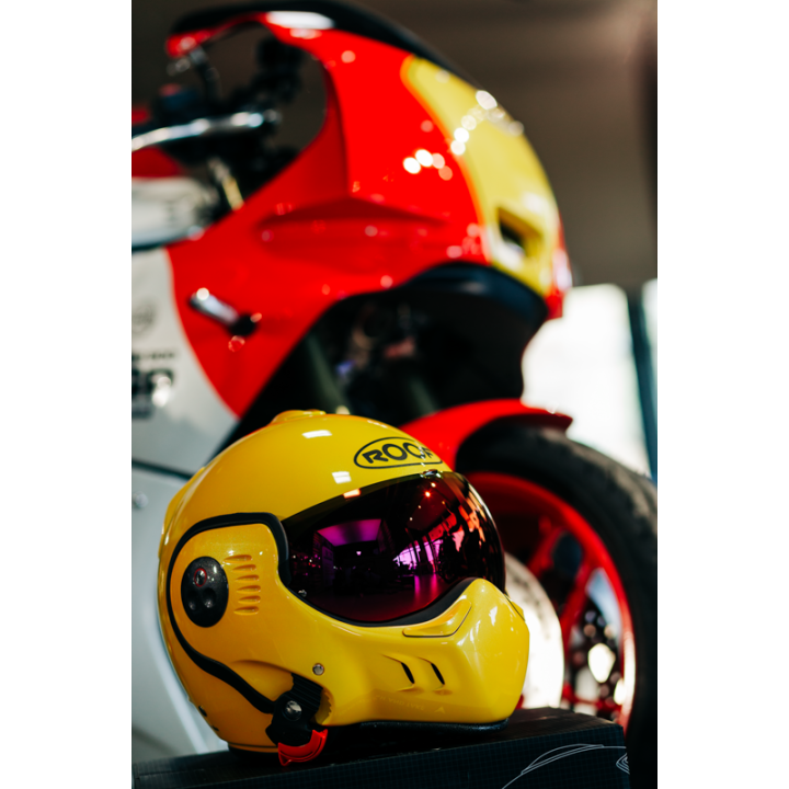 VERSATILE MOTORCYCLE HELMET ROOF RO5 BOXER ALPHA YELLOW